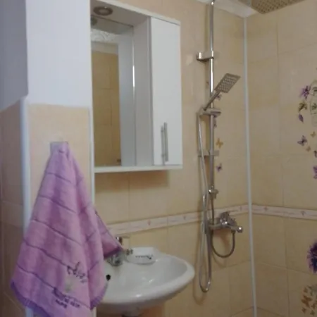 студио свежест Apartment *